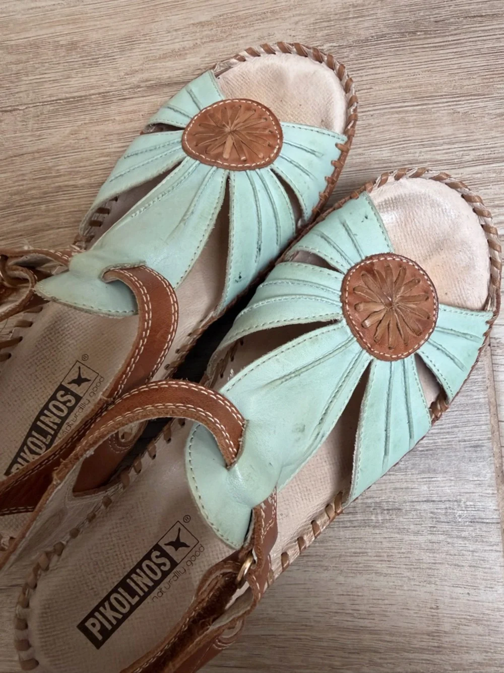 PIKOLINOS Mint and Tan Leather Wedge Sandals
